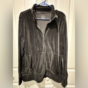 Cuddl Duds ladies Black Velour Zipup